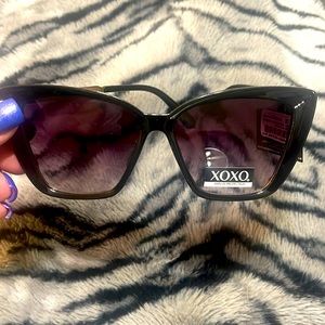 Sunglasses XOXO
